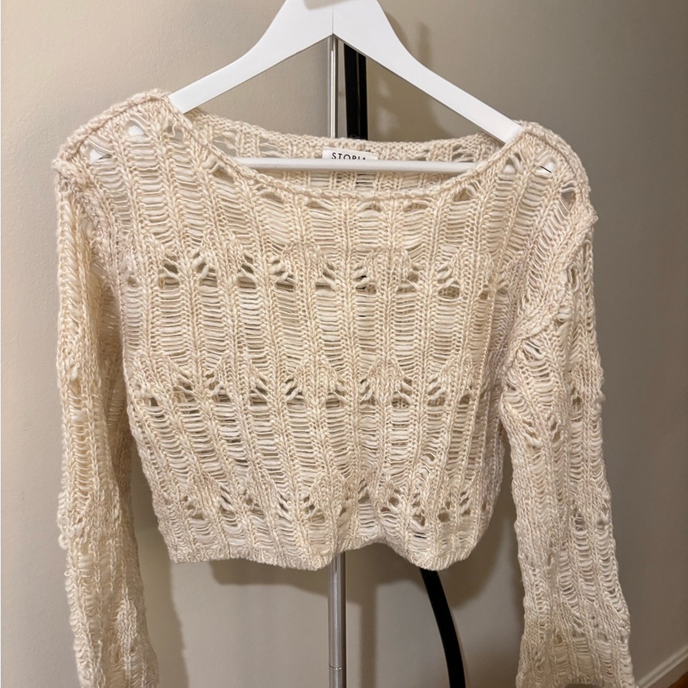Storia Cream Knit Cropped Sweater